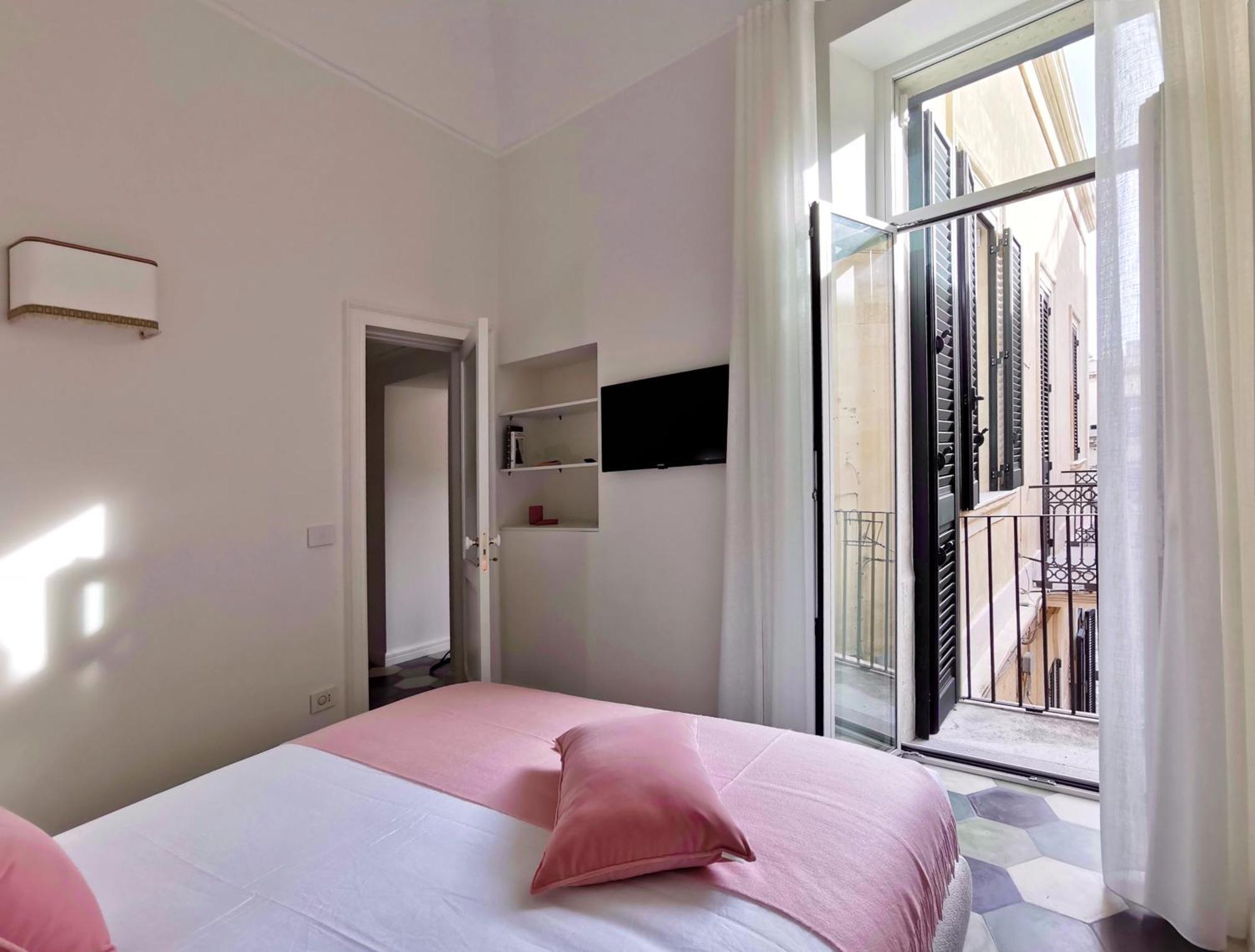 Coniger 4 Casa Vacanze In Centro Lecce Con Wi-Fi E Smart Tv Kültér fotó